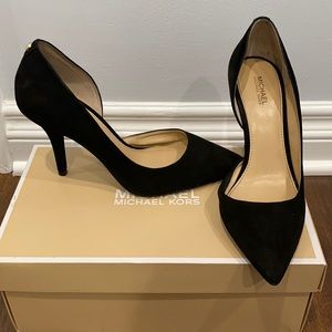 Michael Kors Suede Pumps